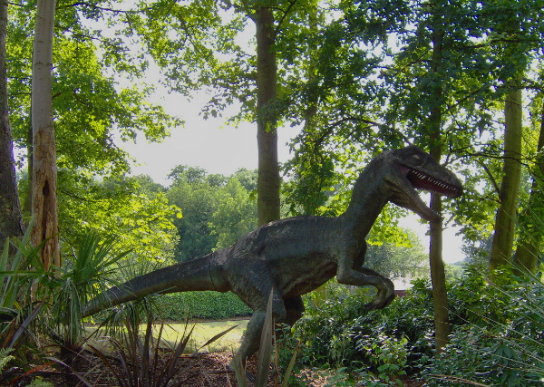Непознат вид гигантски динозаври откриха учените