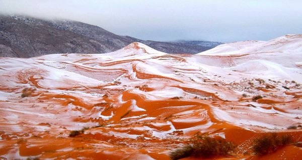Невероятно: сняг в Сахара