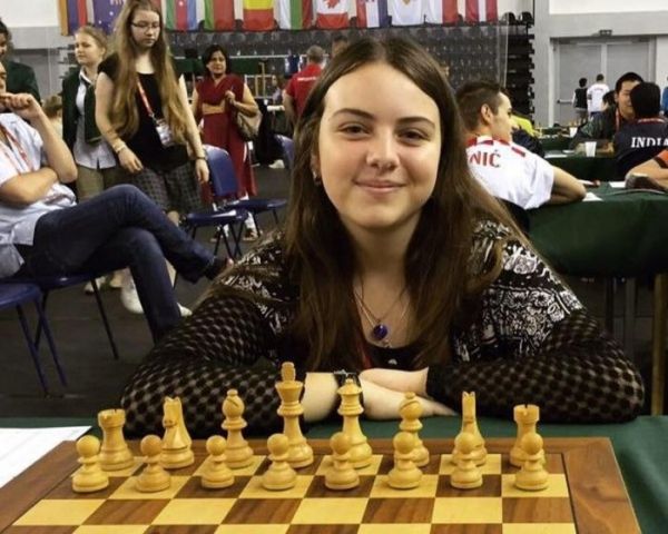 16-годишна шахматистка от Бургас е на път да стане гросмайстор при жените
