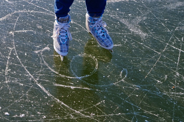 Софийската ледена пързалка „Юнак“ предлага безплатни часове за децата