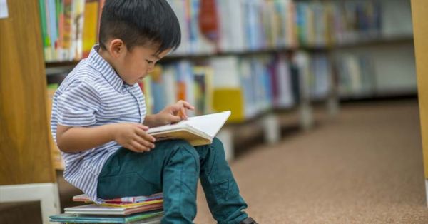 Ако книжката си прочел, на друг я подари: кампания събира книги за деца в неравностойно положение
