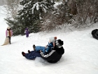 Венелин Куртев с мъника Андреас. Много обичаме снега...