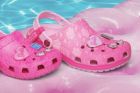 Crocs пуска колекция обувки с анимационни герои, вдъхновена от Барби