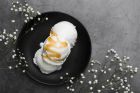 Вкусен фокус за 5 минути: Направете си домашен сладолед в плик Вкусен фокус за 5 минути: Направете си домашен сладолед в плик