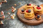 Вкусни хапки-палачинки: Най-забавната закуска в мини форма! Вкусни хапки-палачинки: Най-забавната закуска в мини форма!