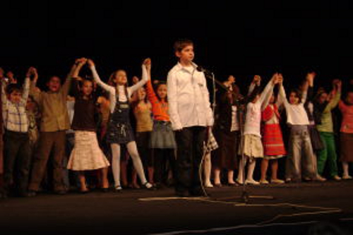 Пъстър концерт организират учениците от музикалното училище "Любомир Пипков"
