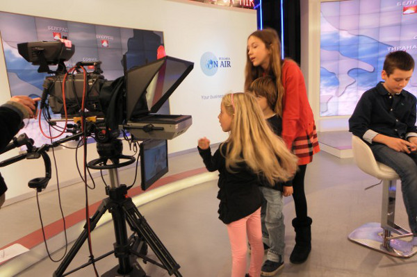 Деца посетиха „България он ер“ и най-много харесаха студиото на телевизията