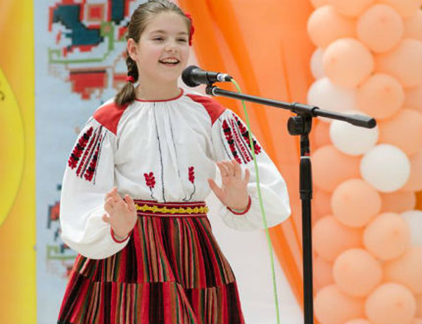 Деца събират пари за участие на българче в международен конкурс
