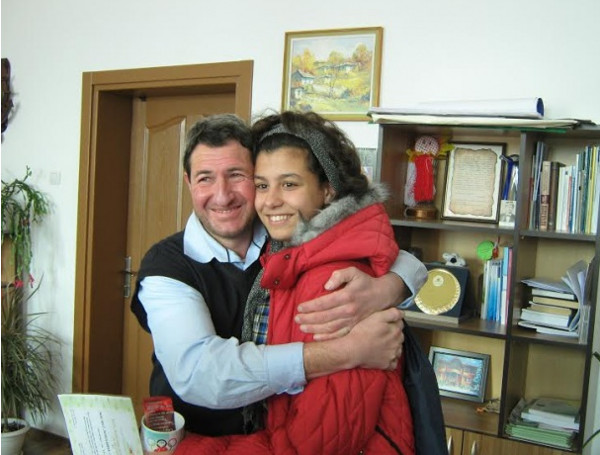 Ученичка от Стара Загора спаси шофьор на тролейбус и предотврати катастрофа