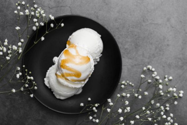 Вкусен фокус за 5 минути: Направете си домашен сладолед в плик Вкусен фокус за 5 минути: Направете си домашен сладолед в плик