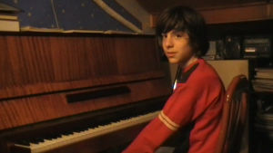 Денислав: Свиренето на пиано ми помогна много и в математиката.