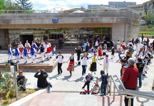 Двудневен международен детски фолклорен фестивал в София