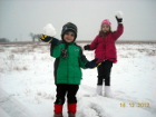 Рая и Боби страхотно се забавляват на снега – и с...